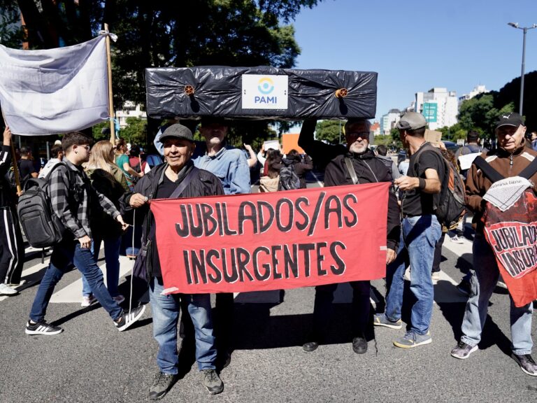 Auditoría del PAMI Revela Irregularidades en Ópticas y Oftalmólogos