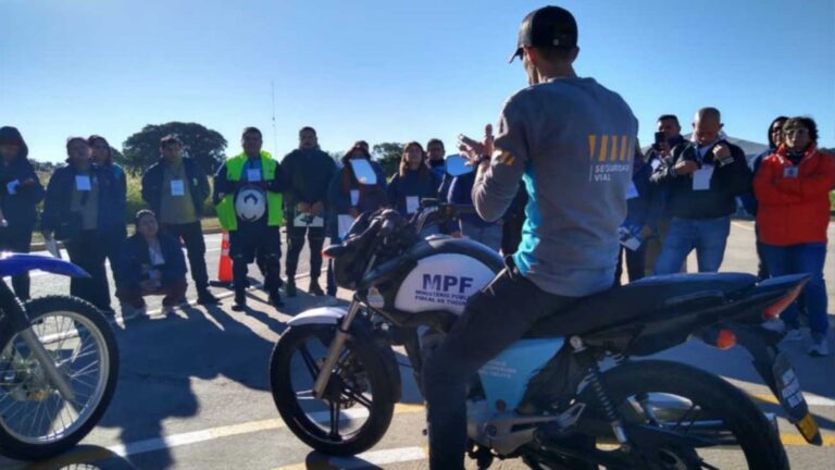 Primera Matrícula Nacional para Instructores de Manejo de Motos, Anunciada por la Agencia Nacional de Seguridad Vial