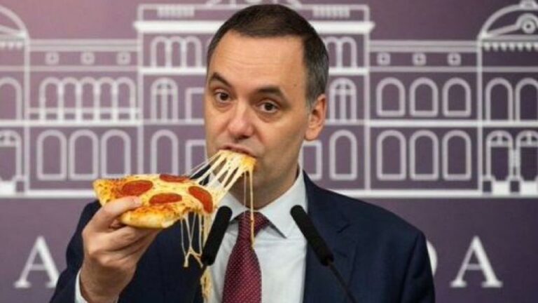 ¡Las Pizzas Adorni Arrasan en la Cervecería: ‘Inentendiblemente Ricas’!