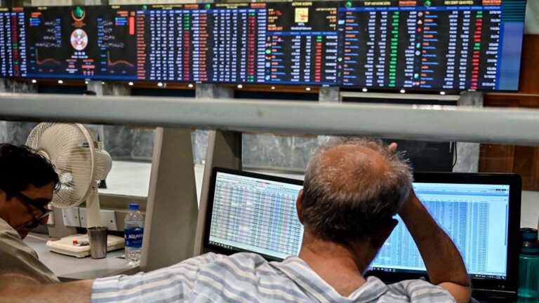 Activos Argentinos a la Baja: Riesgo País se Mantiene por encima de 500 Puntos