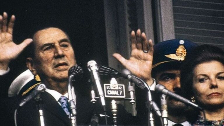 El día en que Perón llamó ‘estúpidos’ e ‘imberbes’ a los Montoneros