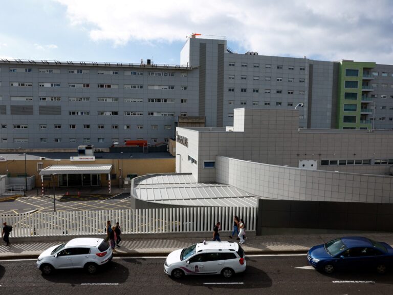 Controversia en España: Aceptan crucero con hantavirus en Canarias y advierten sobre riesgo para la población
