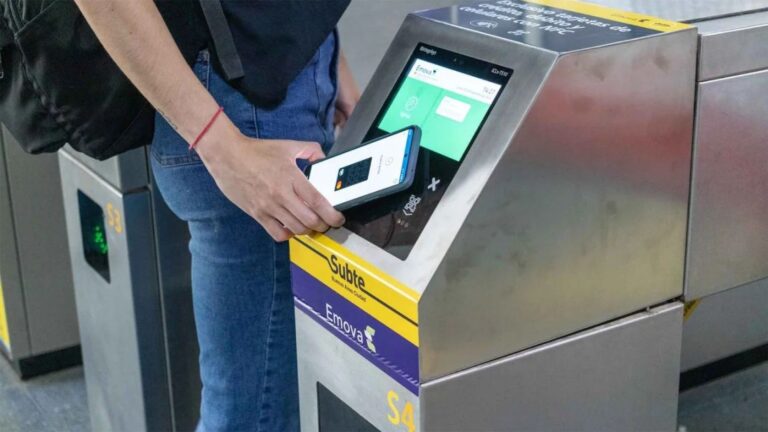 Transporte Público: Promo de Mayo con QR para Subtes y Colectivos