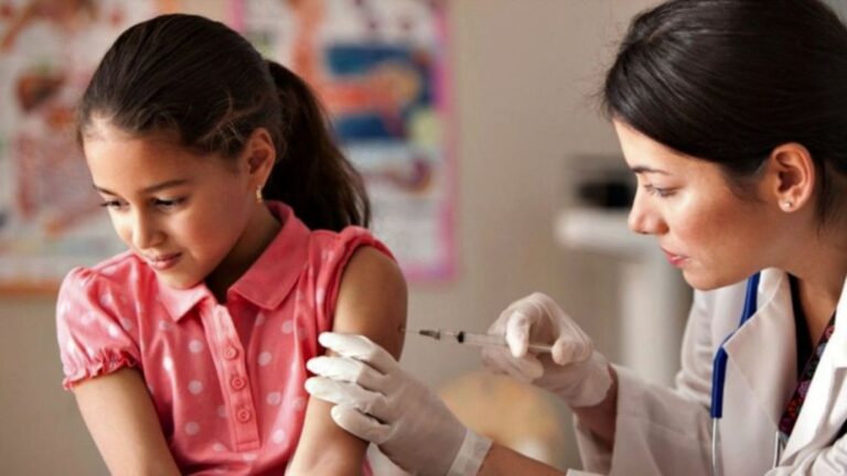 Vacunación Gratuita Hoy en Plaza San Martín: Gripe, Sarampión y HPV