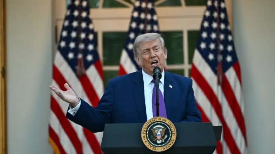 Estados Unidos: la imagen de Donald Trump registra los valores más bajos desde que asumió su segunda presidencia