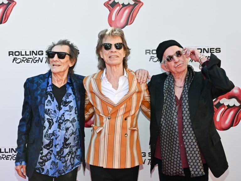 Los Rolling Stones regresan a su esencia con ‘Foreign Tongues’, un álbum junto a Paul McCartney y Robert Smith