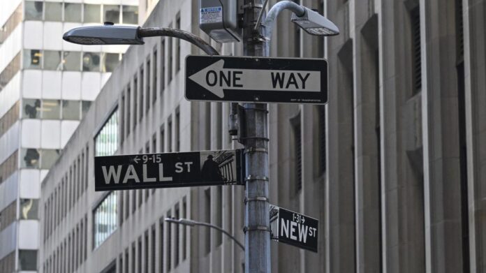 wall-street-1960702.jpg