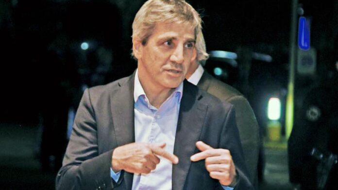 050726luistotocaputonag-2275805.jpg