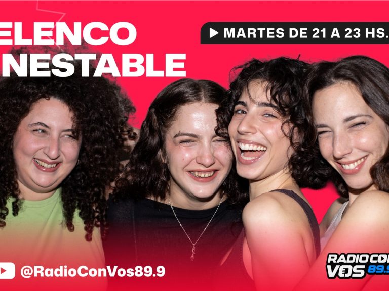 Zoe Hochbaum redescubre la actuación en la radio: ‘Luchamos por hacer lo que amamos’