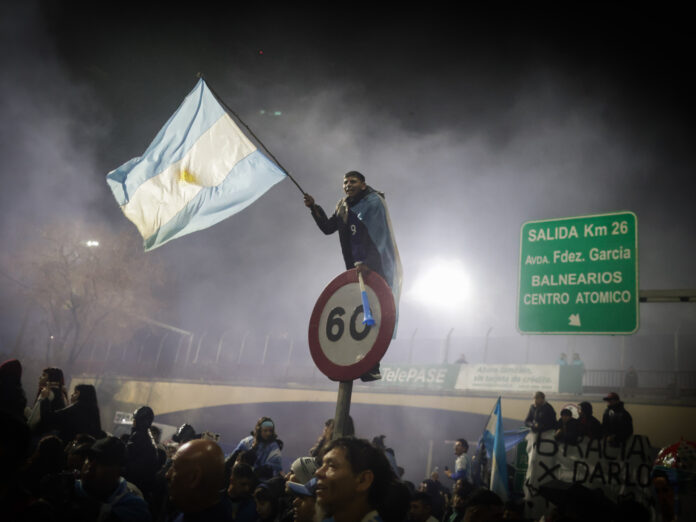 Mo4CfHi1R_2000x1500__1.jpg