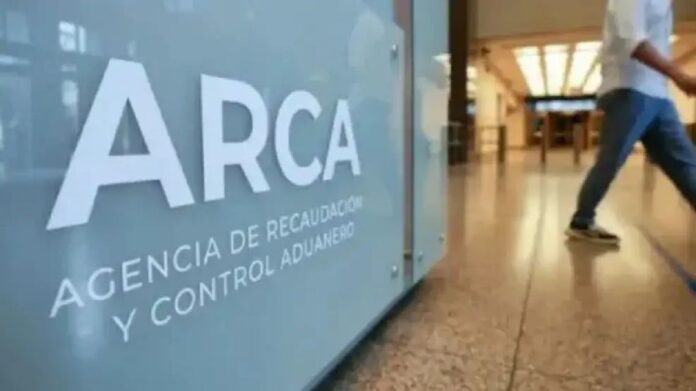 arca-2288288.jpg