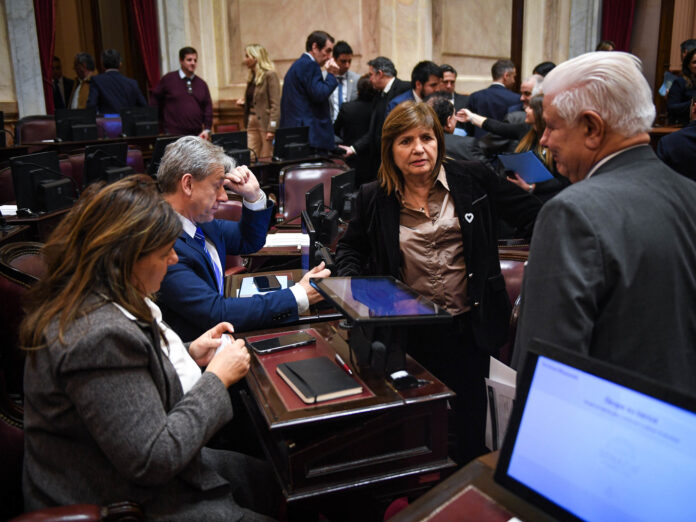 bzA_0mD4s_2000x1500__1.jpg