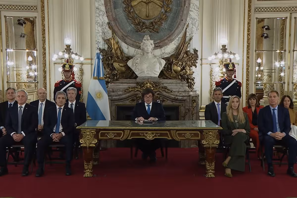 el-presidente-javier-milei-envia-mensaje-sobre-LYTLXARRQNEPTHH4AXUBQ2P66A.png