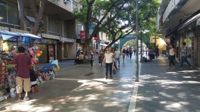 la-camara-de-comercio-de-cordoba-rechazo-un-nuevo-feriado-y-pidio-tomar-el-ejemplo-de-la-seleccion-y.jpeg