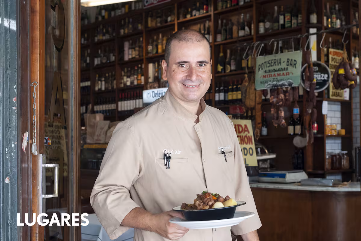 miramar-es-uno-de-los-bodegones-portenos-que-EHGWQEYG55C2ZLUGUFDSB4CJ4M.jpg