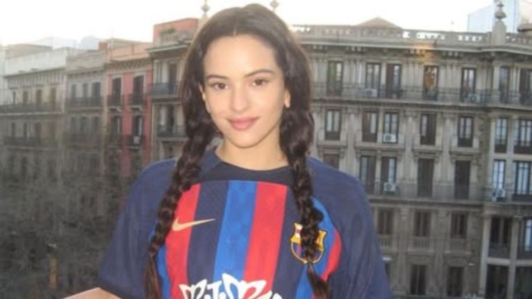 Córdoba suspende tributo a Rosalía en medio de la controversia