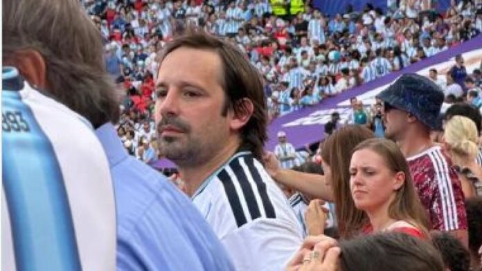 santiago-viola-2281650.jpg