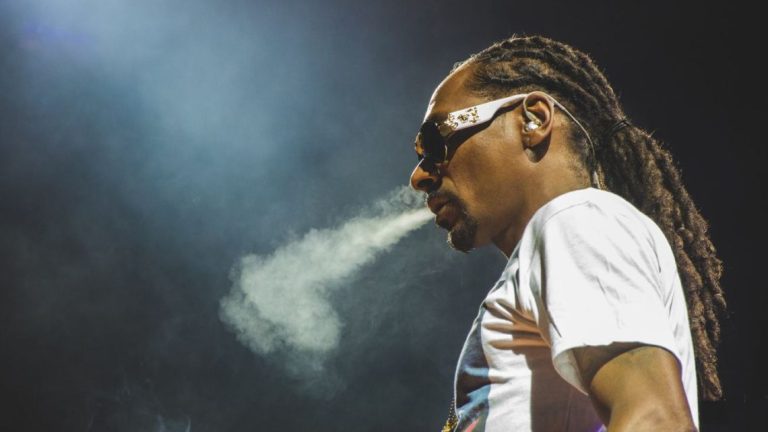 Snoop: Ya hay fecha de estreno para la biografía del rapero