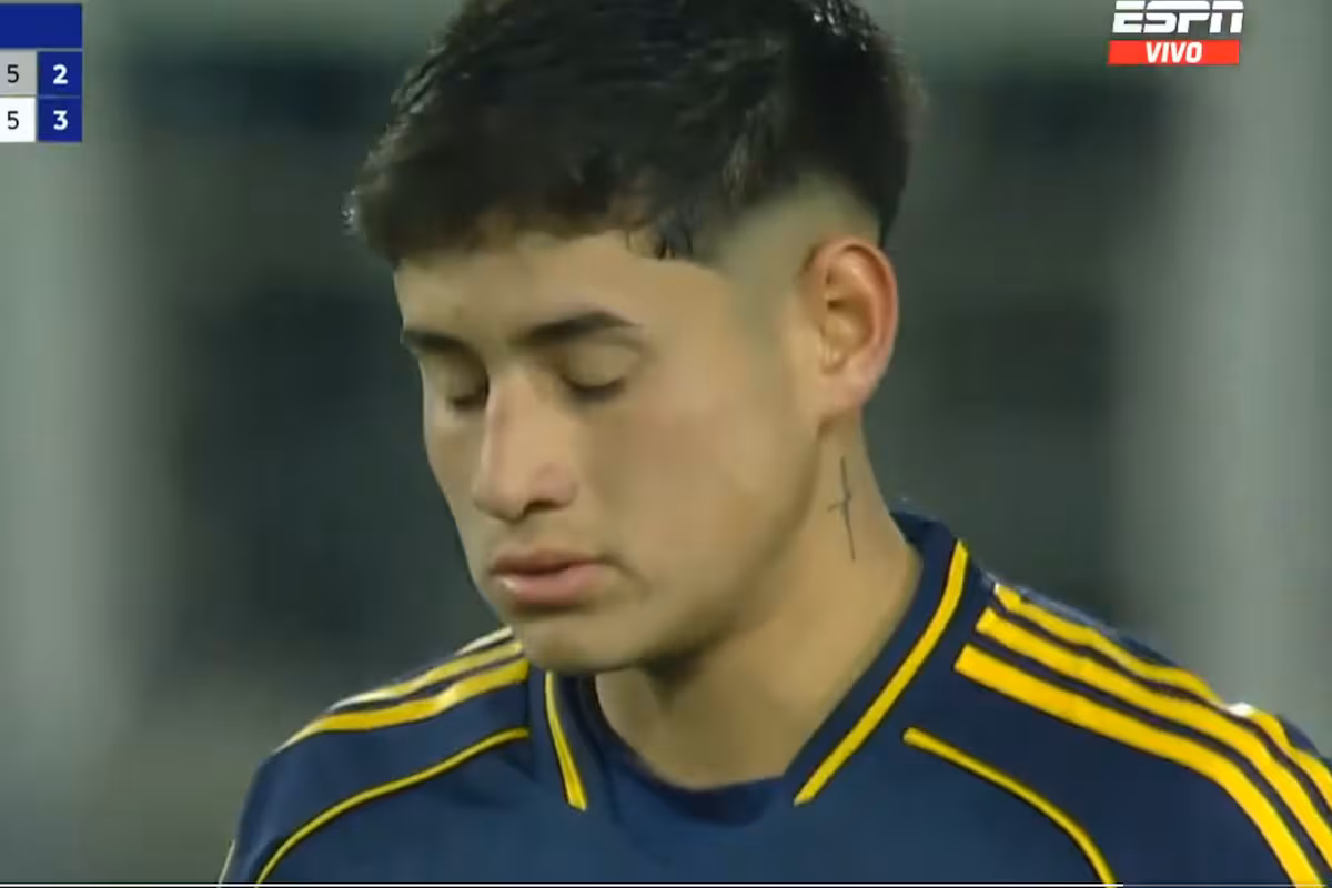 tomas-aranda-malogro-el-penal-que-pudo-darle-la-2R2ICDT6J5EPHEP2QB3GBZPF74.png