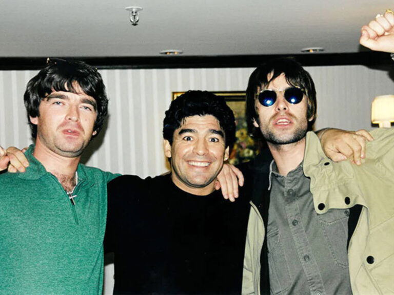 Oasis y los Cantitos Argentinos: La Batalla Musical entre Argentina e Inglaterra