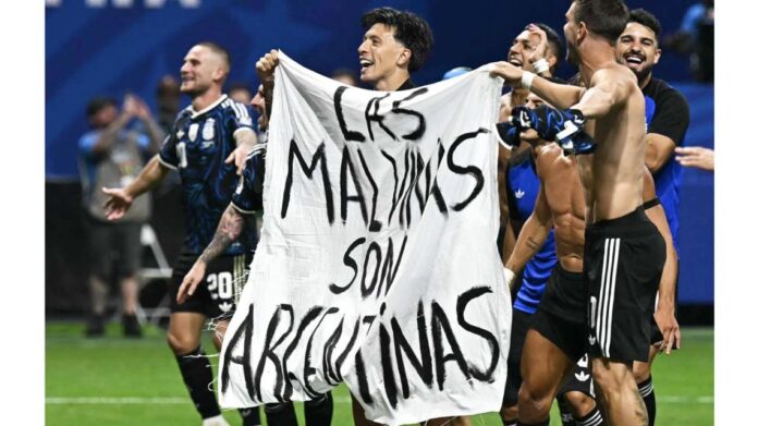 080826mundialbanderamalvinasargentinasseleccionafpg-2300335.jpg