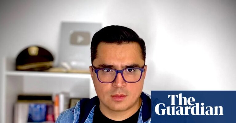Activista expulsado de EE.UU. por criticar a político colombiano aliado de Trump