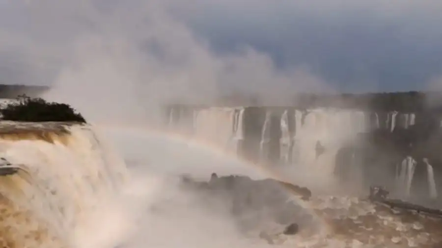 Crecidas de las Cataratas del Iguazú