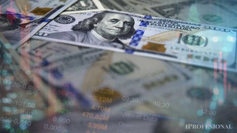 El fixing se acerca: el dólar bajo presión.