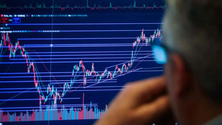 ADRs argentinos en alza: suben hasta un 5% en Wall Street ante creciente riesgo país.
