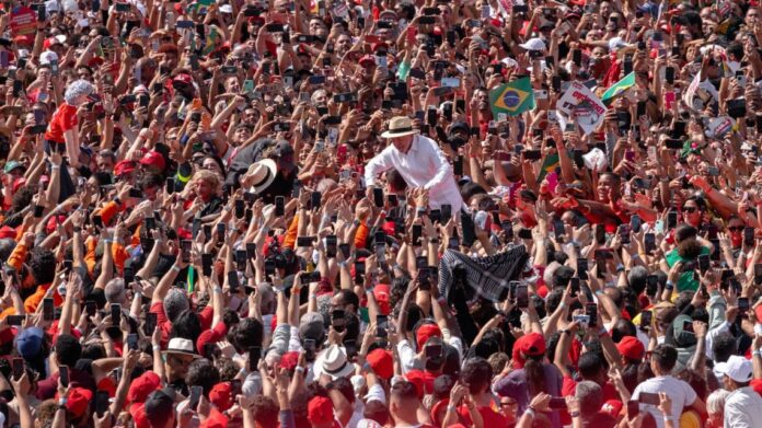 BC-lula-afronta-su-ultima-campana-como-favorito-en-la-carrera-presidencial-de-brasil-uJ.jpg