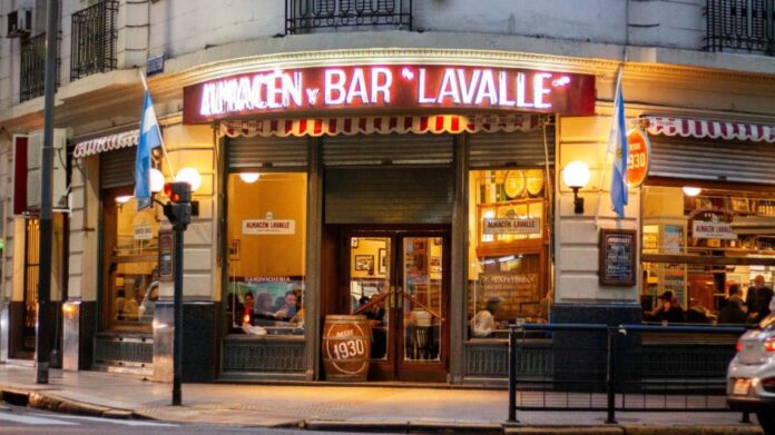 bares-notables-2302046.jpg