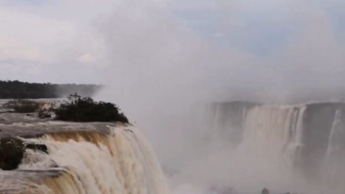 crecidas-de-las-cataratas-del-iguazu-01082026-2295724.jpg