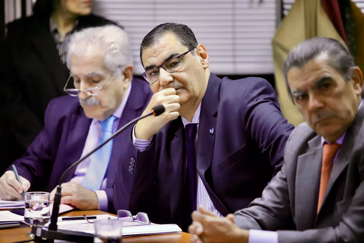 el-juez-federal-de-mar-del-plata-alfredo-lopez-EPO7S7X6ERAOVJNE2754JBTMHM.jpg