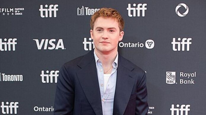 kit-connor-2299181.jpg