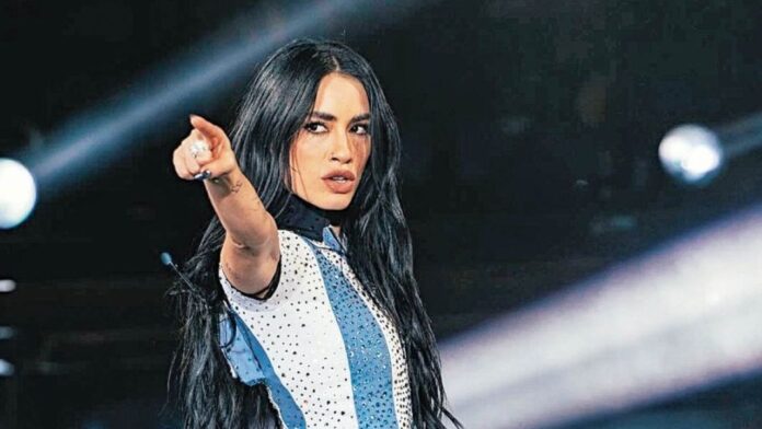 lali-esposito-2298121.jpg