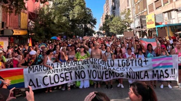 mes-del-orgullo-2297490.jpg