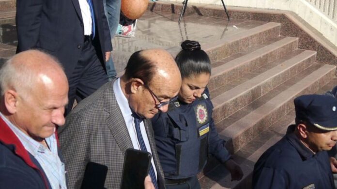 oscar-gonzalez-2298565.jpg
