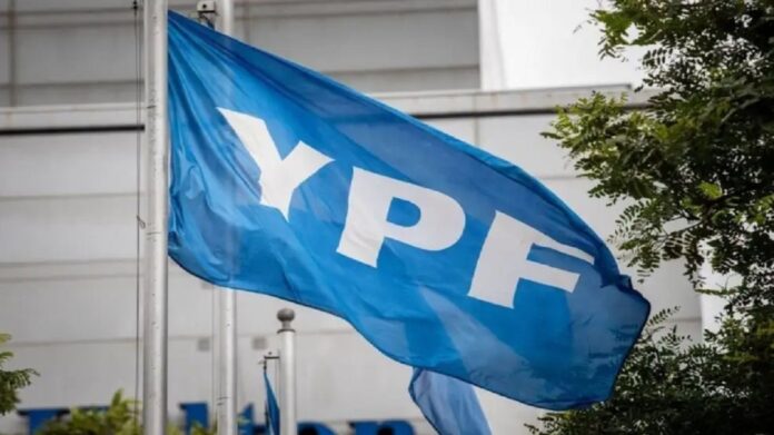 ypf-2302205.jpg