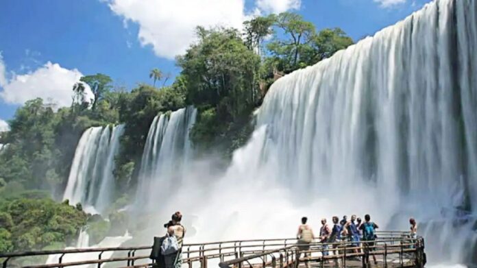 cataratas-del-iguazu-2046292.jpg
