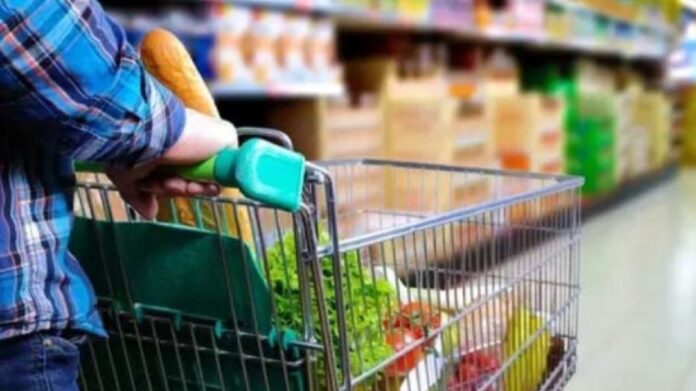 la-nueva-pobreza-por-que-la-baja-de-la-inflacion-aun-no-impacta-en-la-economia-familiar-2317745.jpg